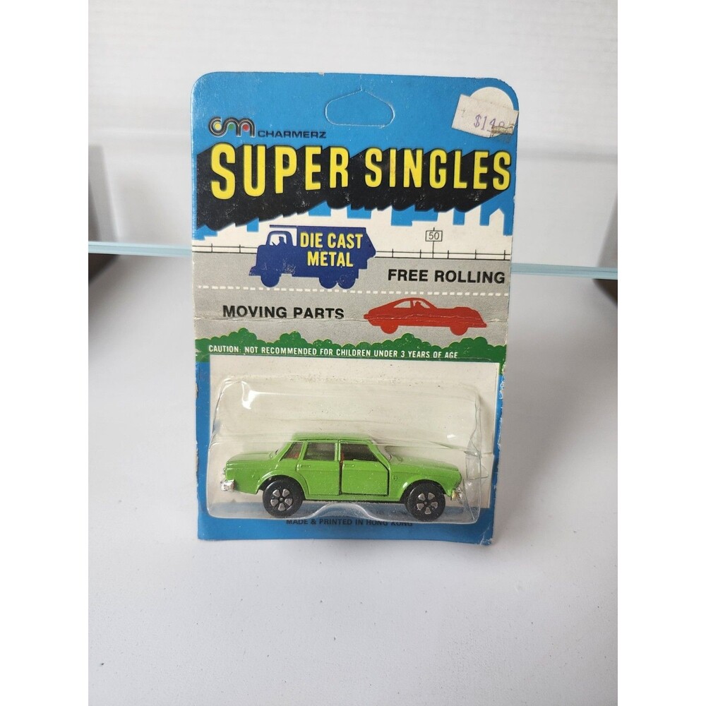 Super Singles Green Car